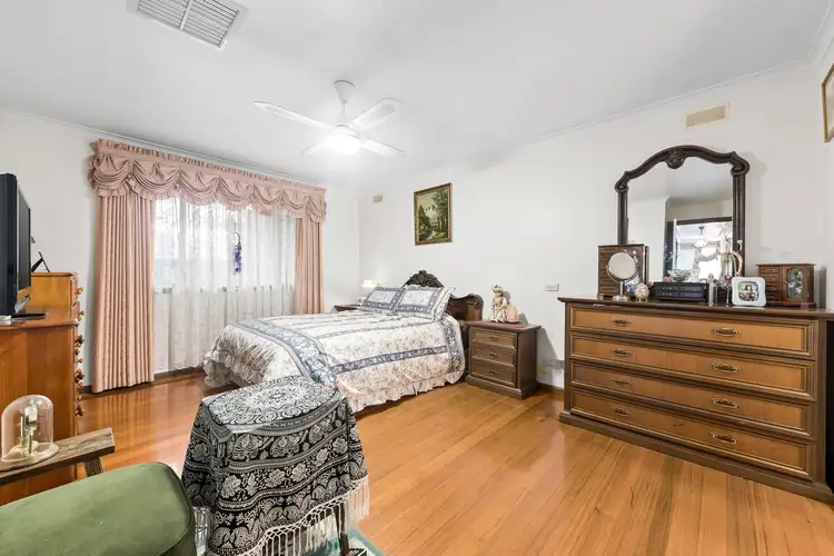 Sixth view of Homely house listing, 25 Prospect Drive, Keilor East VIC 3033