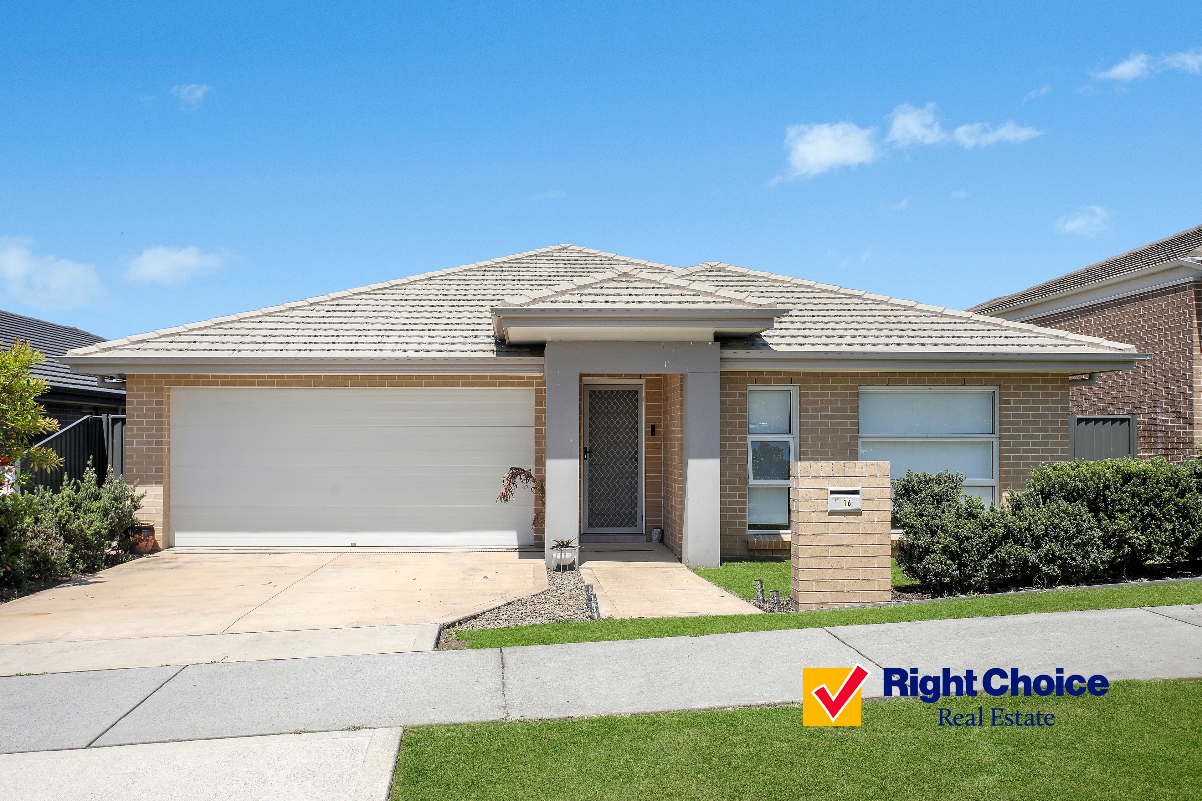 16 Mountain Ash Street, Calderwood NSW 2527