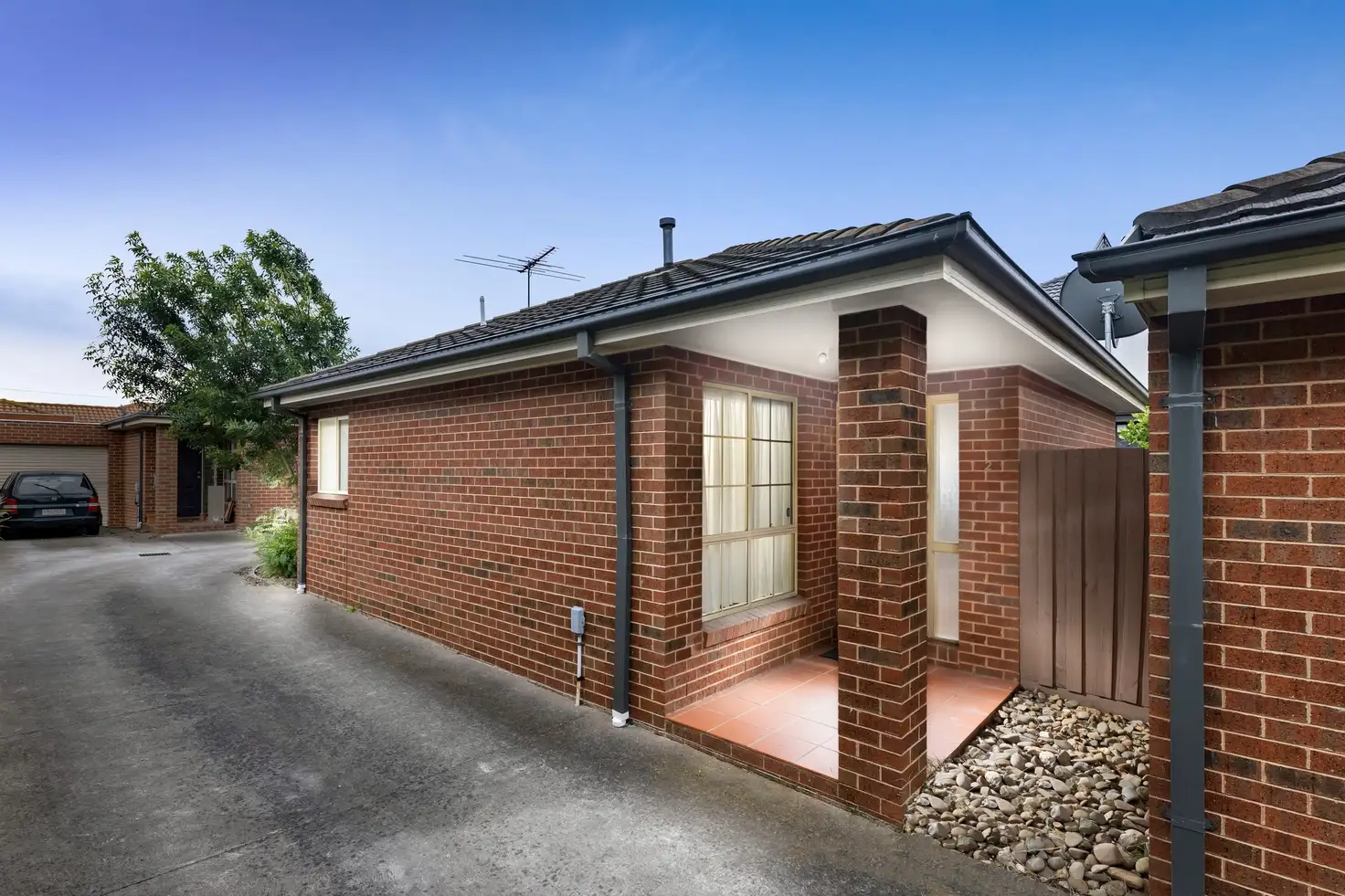 Main view of Homely unit listing, 2/37 Walters Avenue, Airport West VIC 3042