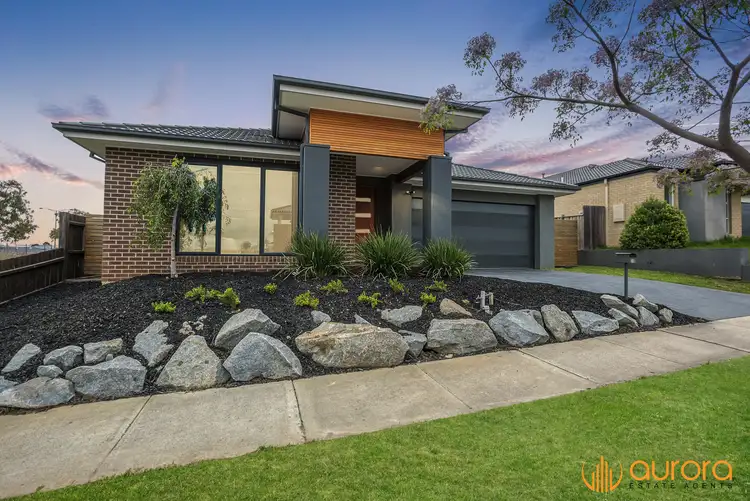 28 Wheelwright Street, Clyde North VIC 3978
