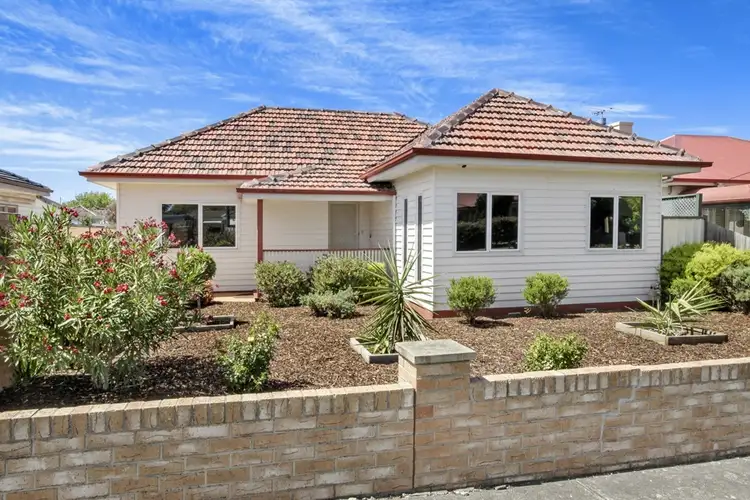 1/14 Rawson Avenue, Sunshine VIC 3020