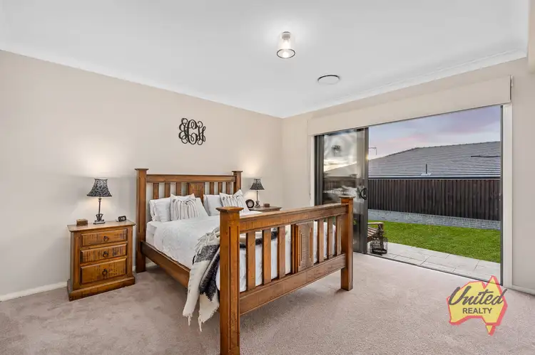 Sixth view of Homely house listing, 7 Frank Street, The Oaks NSW 2570