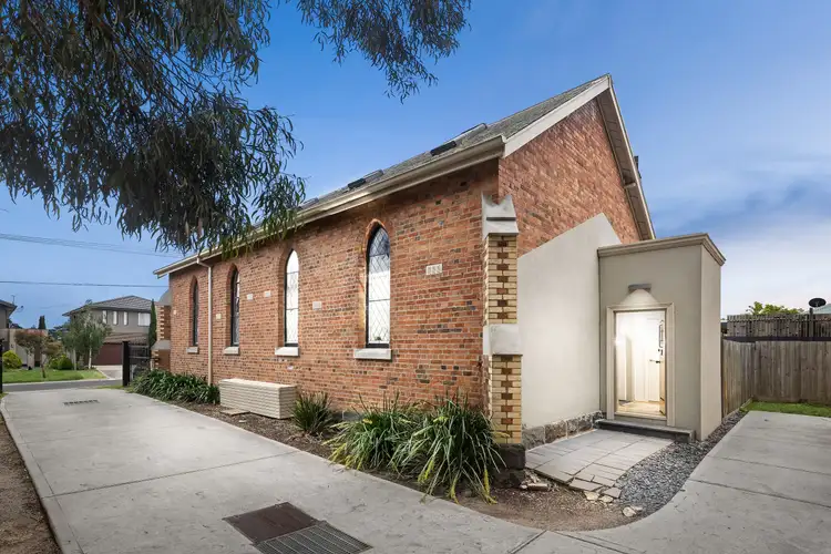 2/24 Coghill Street, Westmeadows VIC 3049