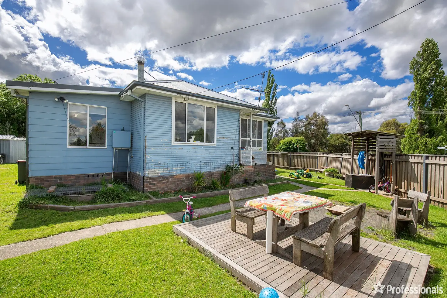 Main view of Homely house listing, 160 Canambe Street, Armidale NSW 2350