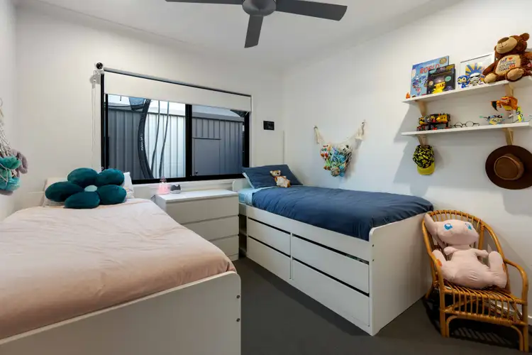 Sixth view of Homely house listing, 1 Hooper Court, Landsborough QLD 4550