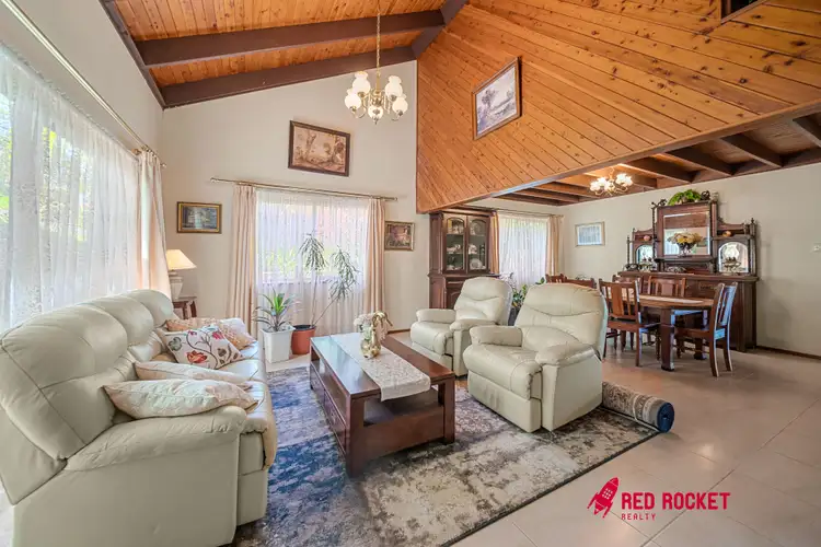 102 Parfrey Road, Rochedale South QLD 4123