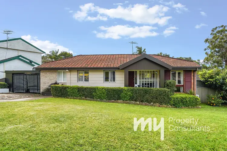 13 Elgata Crescent, Bradbury NSW 2560