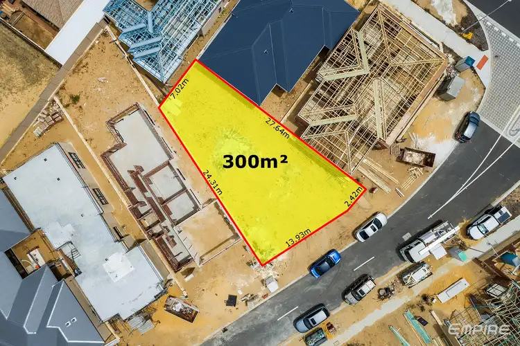 4 Santorini Boulevard, Coogee WA 6166