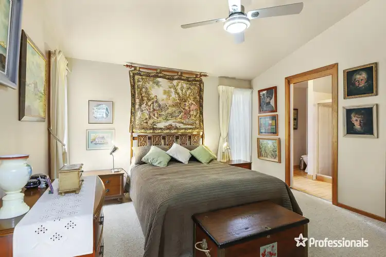Third view of Homely house listing, 6 Napier Court, Armidale NSW 2350