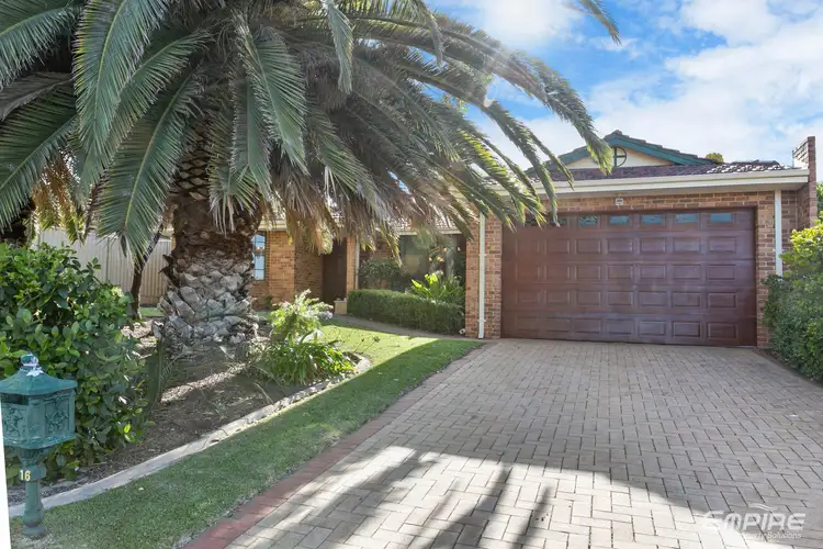 16 Treaty Oak Cove, Bibra Lake WA 6163