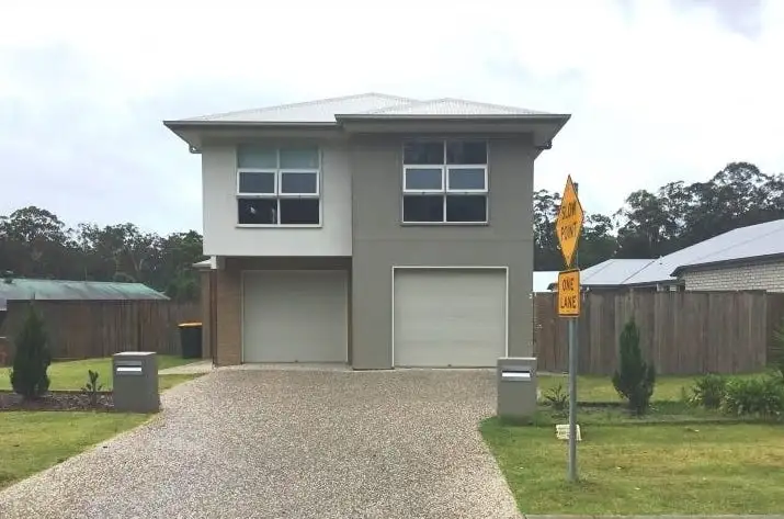 2/5 Buckley Street, Landsborough QLD 4550