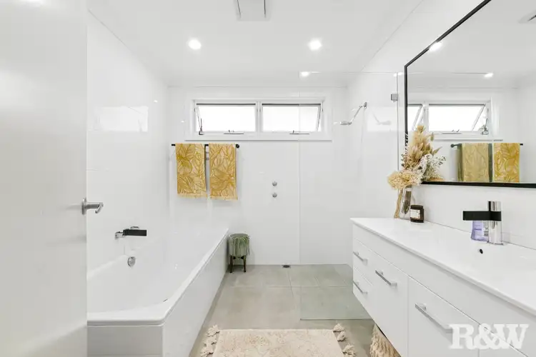 Sixth view of Homely house listing, 10 Vee Jay Place, Tascott NSW 2250