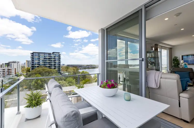 712/60 Riversdale Road, Rivervale WA 6103