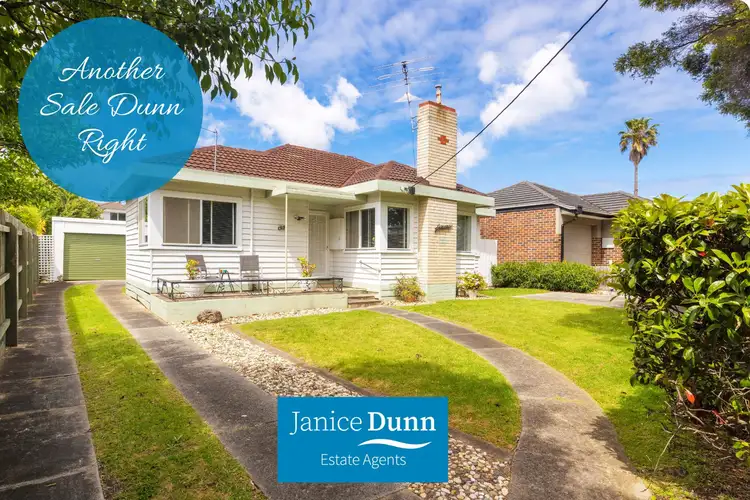 34 Swinden Avenue, Cheltenham VIC 3192