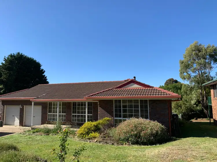 15 Napier Court, Armidale NSW 2350