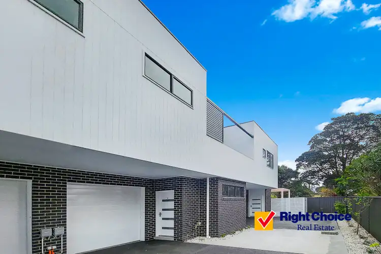 Main view of Homely townhouse listing, 3/27 Wooroo Street, Albion Park Rail NSW 2527