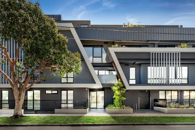 201/80 Bulla Road, Strathmore VIC 3041