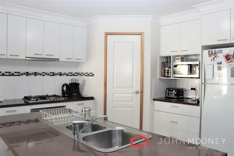 Fourth view of Homely house listing, 30 Franklin Drive, Estella NSW 2650
