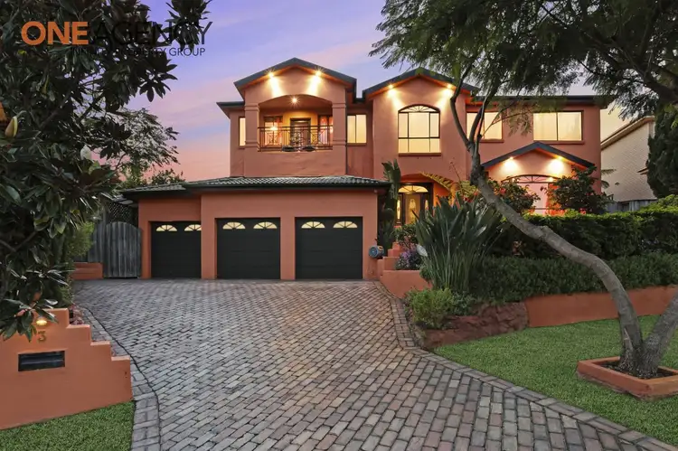 3 Rebellion Place, Macquarie Links NSW 2565