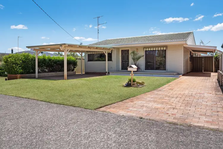 19 Welcome Street, Woy Woy NSW 2256