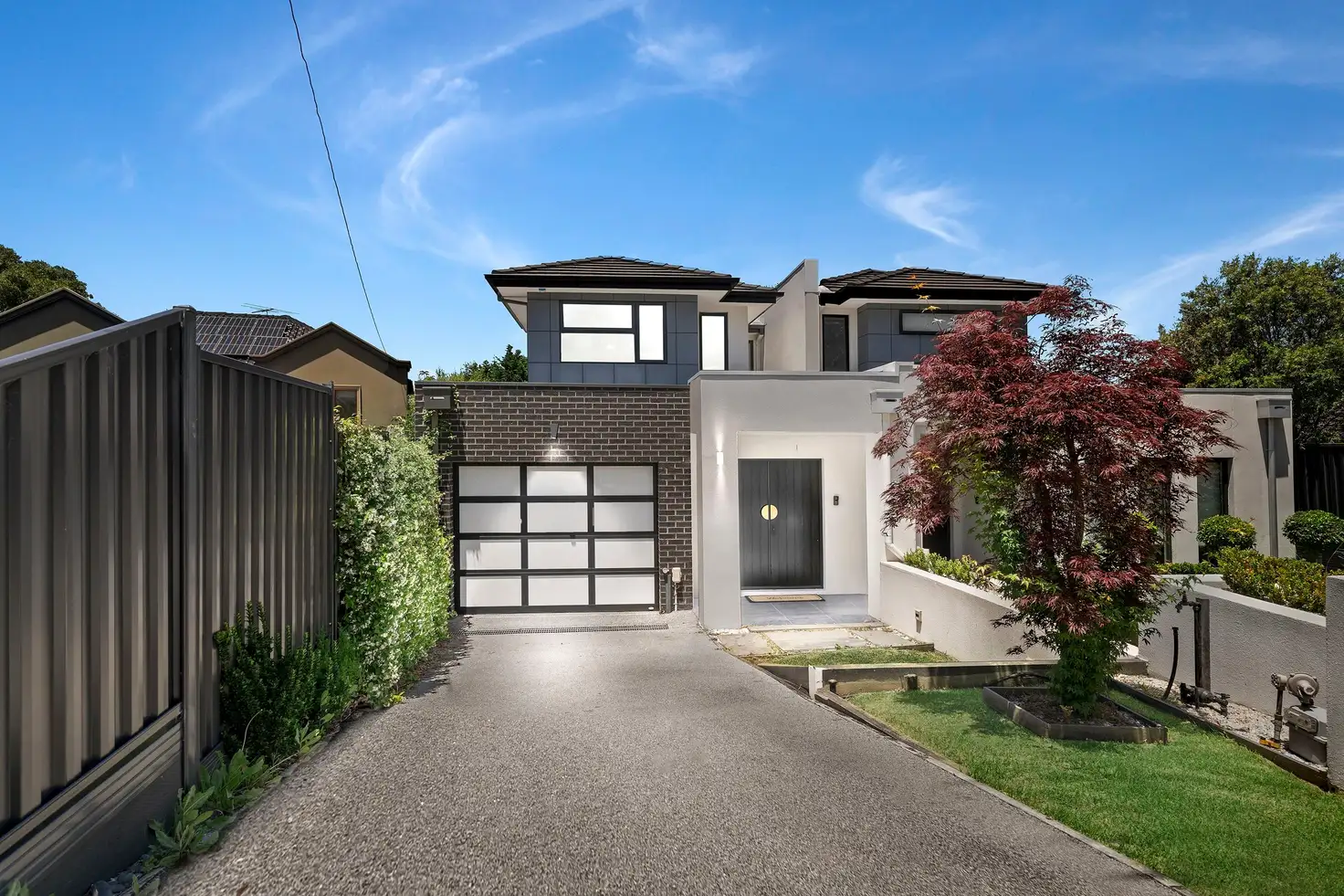 Main view of Homely townhouse listing, 1/33 Surrey Drive, Keilor East VIC 3033