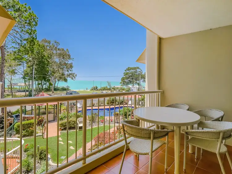 8/451 Esplanade, Torquay QLD 4655
