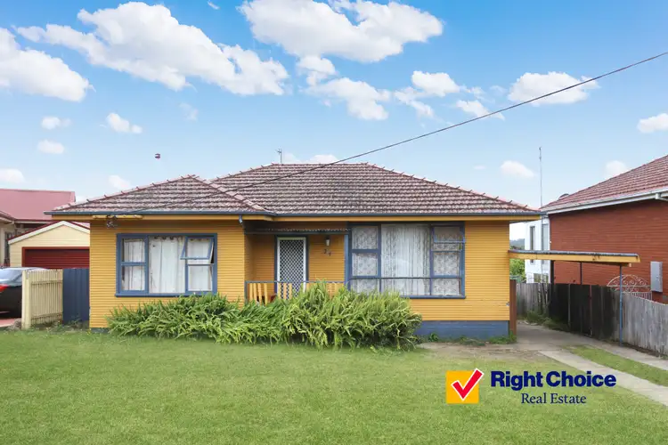 34 Beverley Avenue, Unanderra NSW 2526