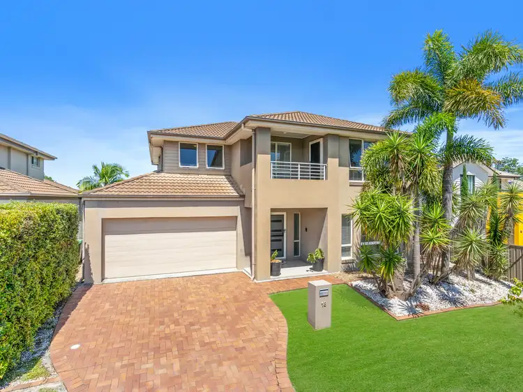 18 Hillcroft Place, Belmont QLD 4153