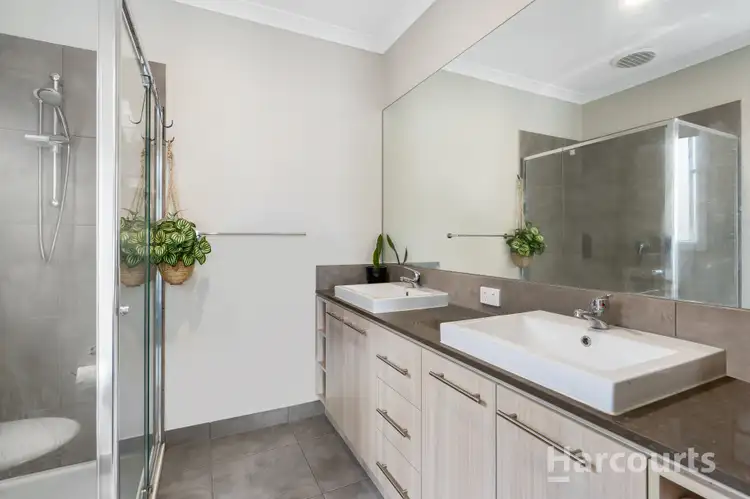 Third view of Homely house listing, 25 Stevenage Drive, Strathtulloh VIC 3338