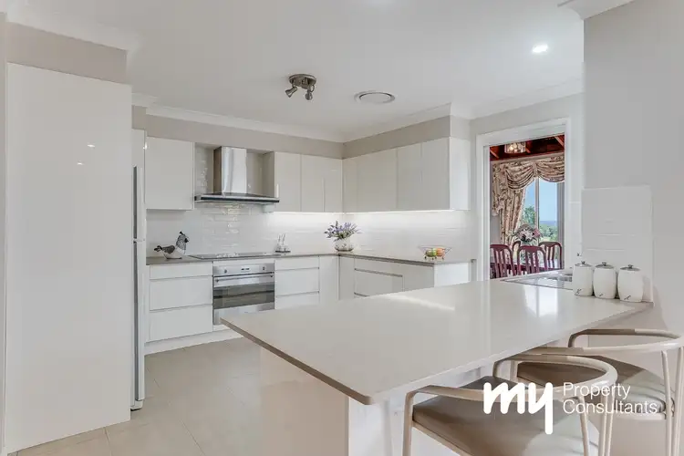 Sixth view of Homely house listing, 1 Caernarvon Close, Kirkham NSW 2570