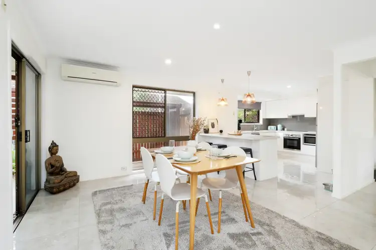 29 Cayley Street