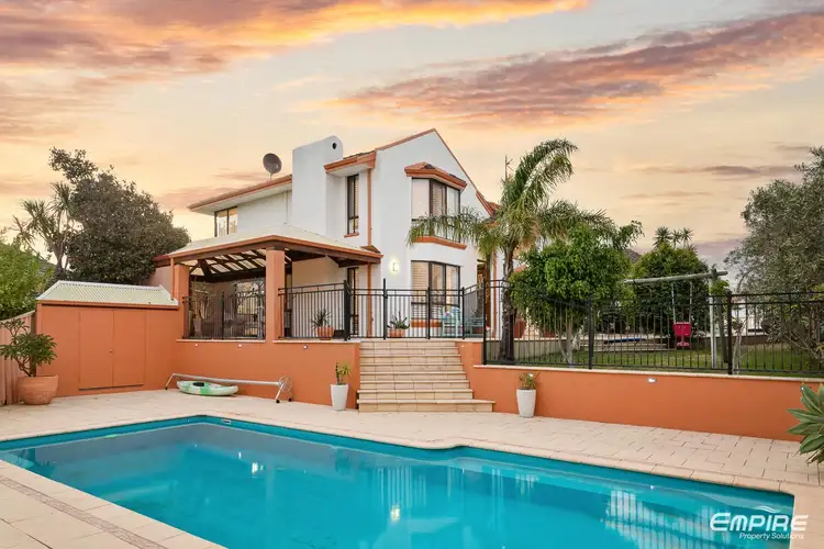 3 Melak Close, Coogee WA 6166
