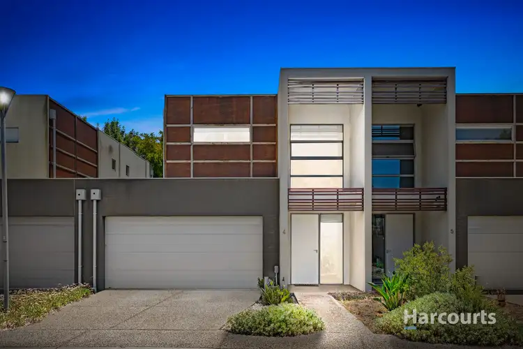 4/1-5 The Close, Caroline Springs VIC 3023