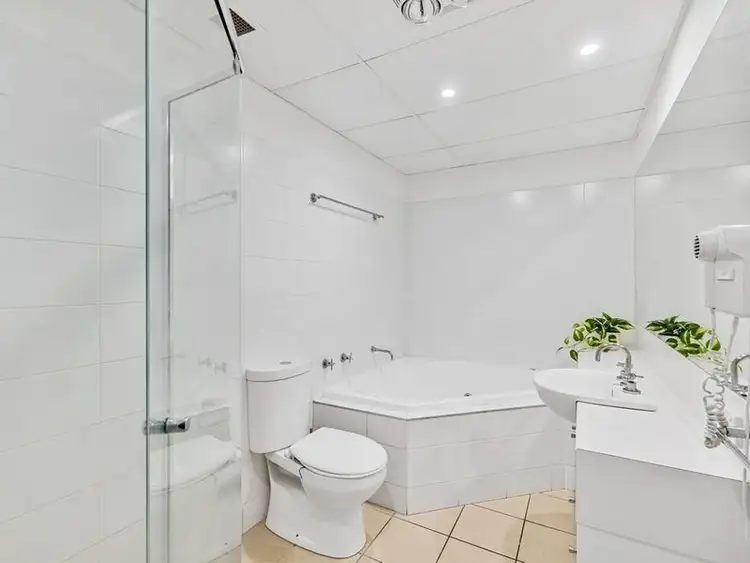 Seventh view of Homely apartment listing, 10/2 Cunningham Street, Griffith ACT 2603