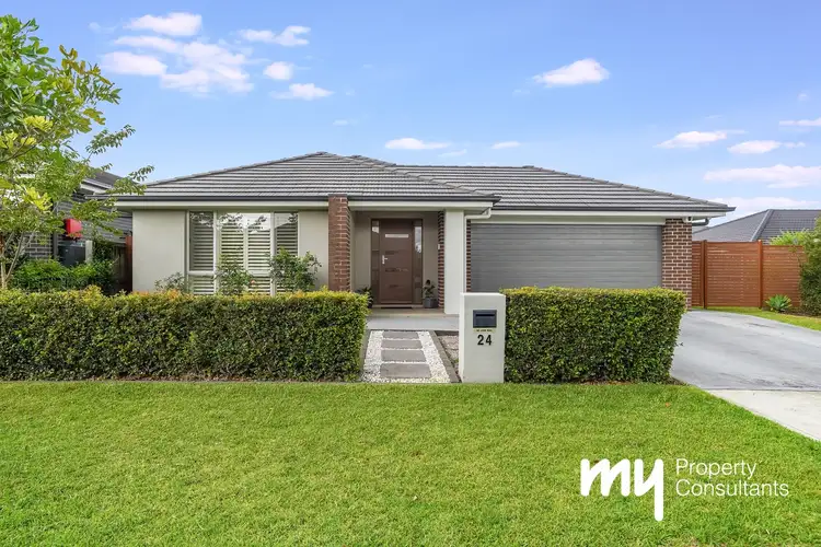 24 Walseley Crescent, Gledswood Hills NSW 2557