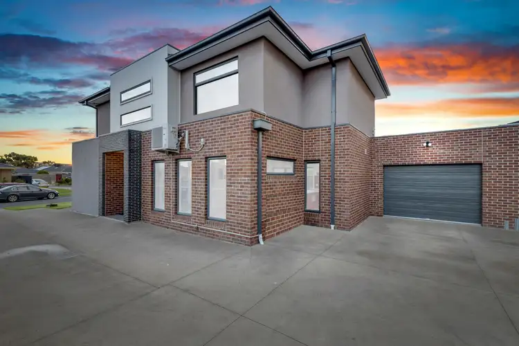 1/12 Parkwood Court, Deer Park VIC 3023