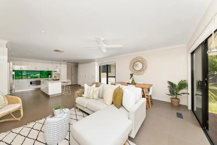 Fifth view of Homely house listing, 58 Curlewis Crescent, Garran ACT 2605