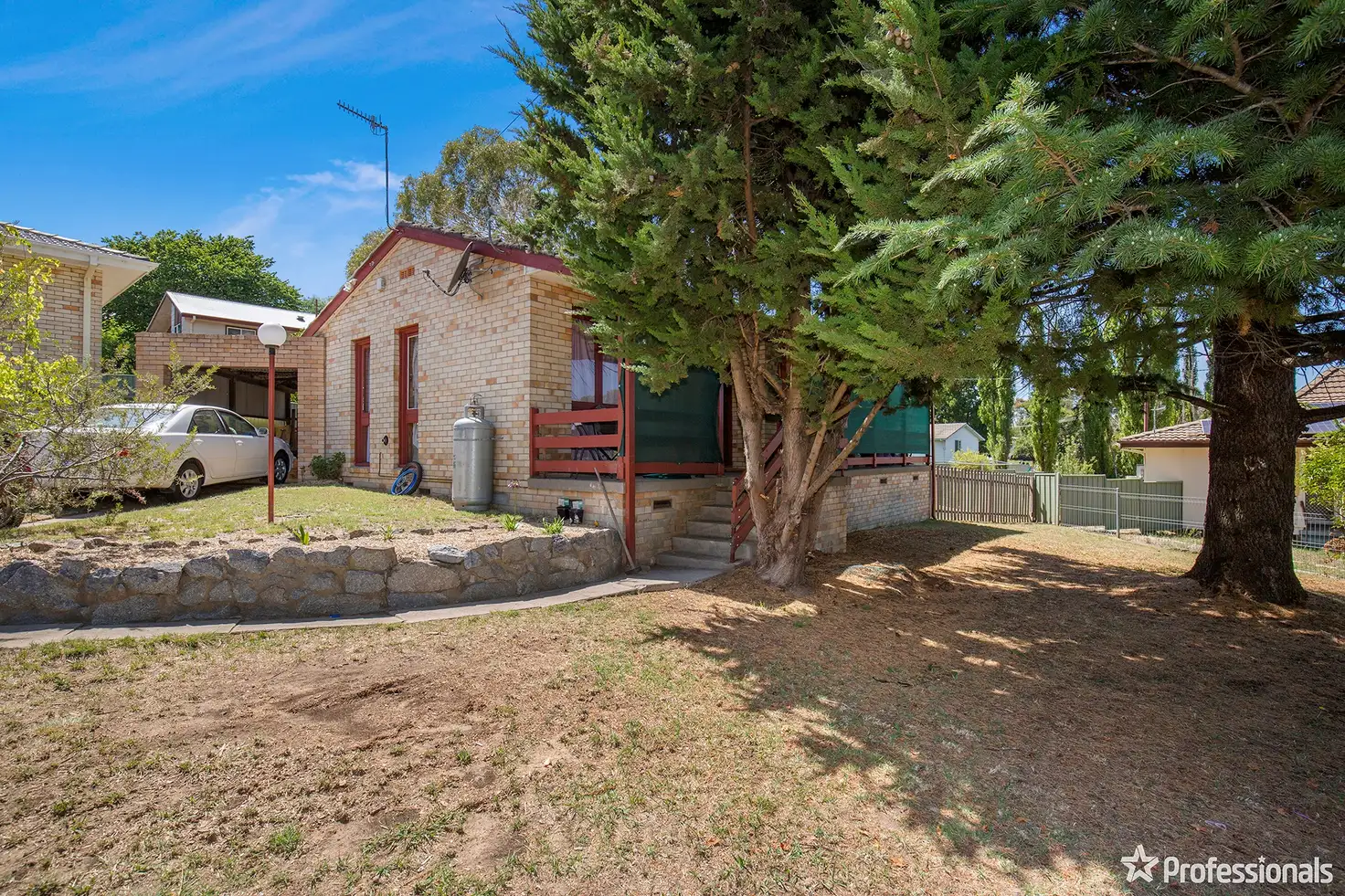 Main view of Homely house listing, 33 Northcott Street, Armidale NSW 2350