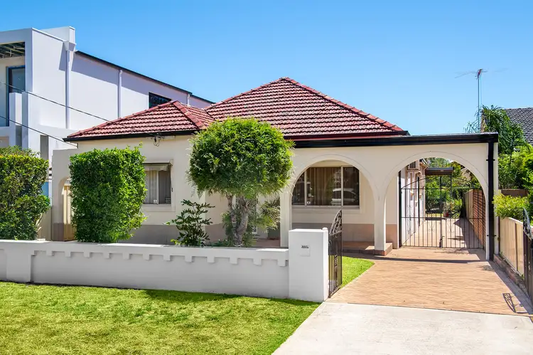 110 Barton Street, Monterey NSW 2217