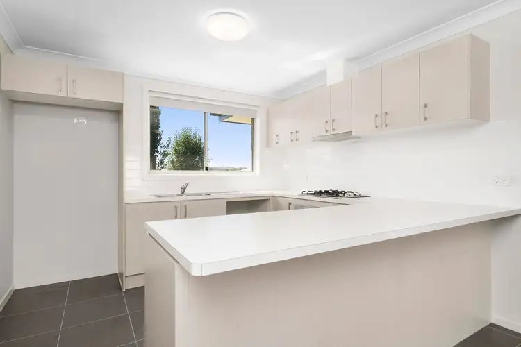 Sixth view of Homely semi-detached listing, 27 Kidd Circuit, Goulburn NSW 2580