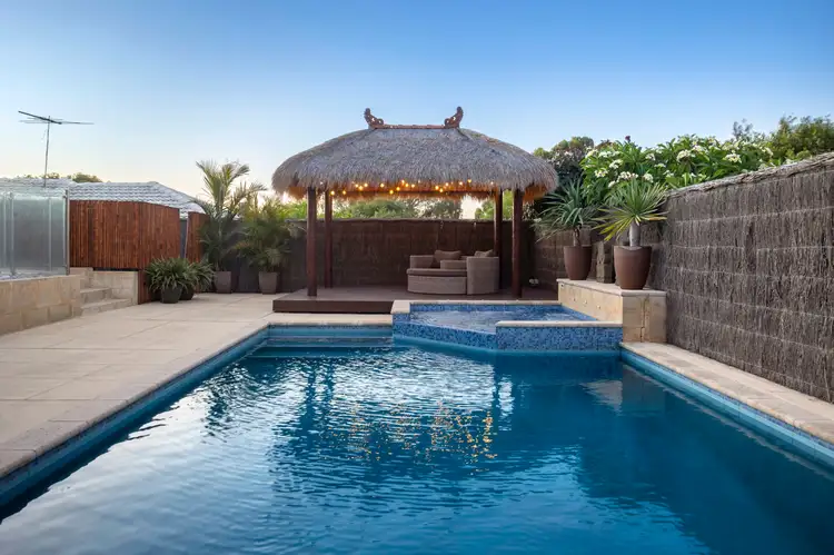 20 Newborough Street, Karrinyup WA 6018
