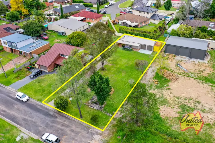 38 Burragorang Street, The Oaks NSW 2570