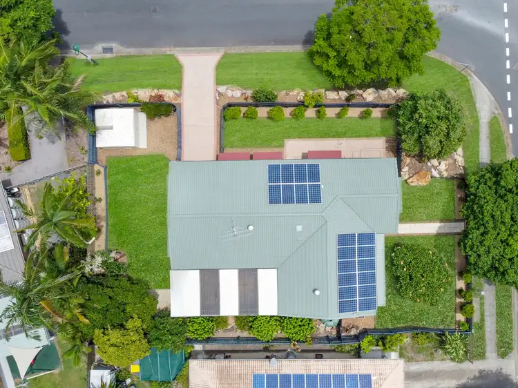 Third view of Homely house listing, 2 Jacaranda Street, Wynnum West QLD 4178