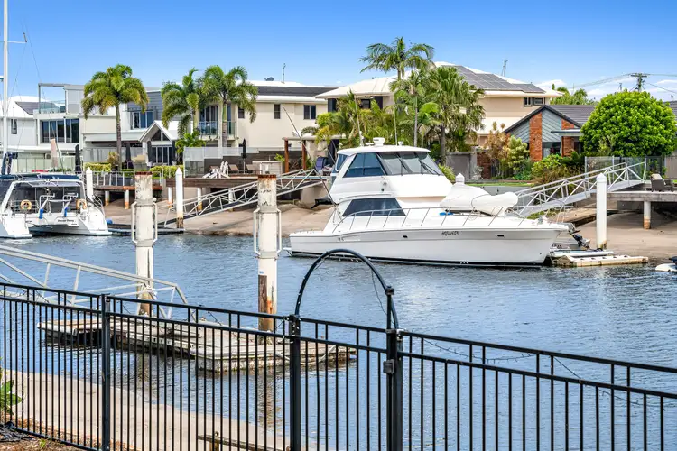 9 Awinya Court, Minyama QLD 4575