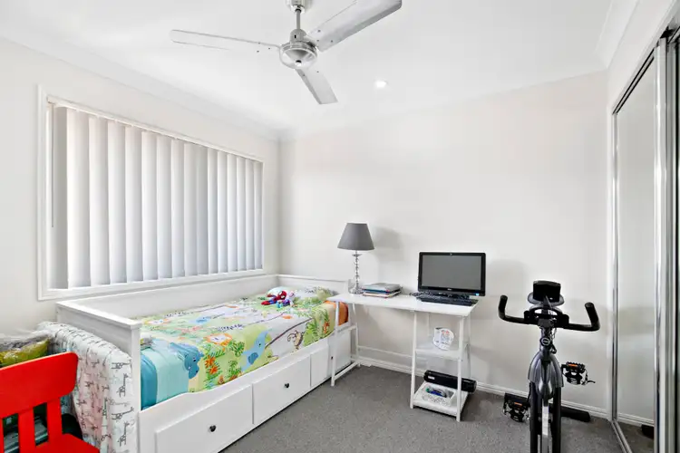 Sixth view of Homely semi-detached listing, 27 Alessandra Circuit, Coomera QLD 4209