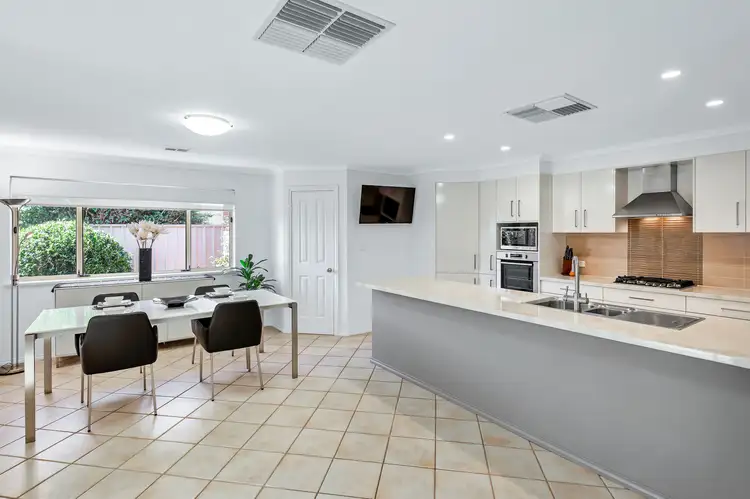 Fifth view of Homely house listing, 2 Epsilon Close, Woodcroft SA 5162
