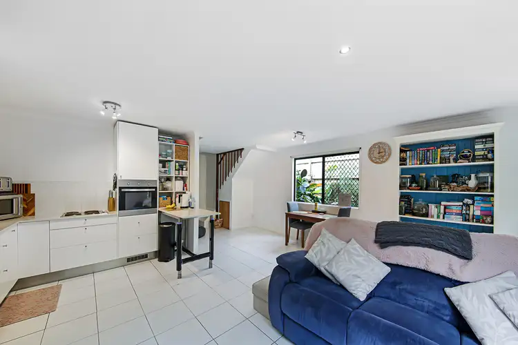 18 Melville Ct