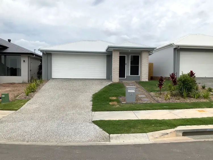 21 Dora Court