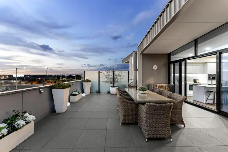 Fourth view of Homely apartment listing, 301/82 Bulla Road, Strathmore VIC 3041