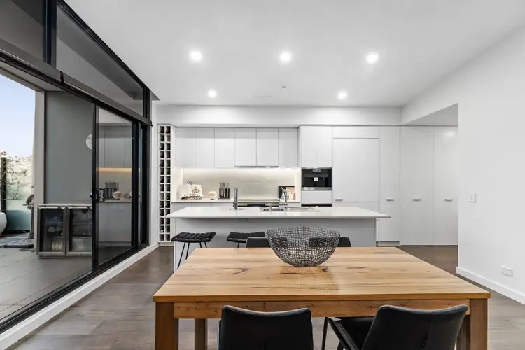 Fifth view of Homely apartment listing, 301/82 Bulla Road, Strathmore VIC 3041